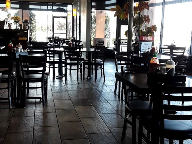 Pho Saigon Bay Restaurant interior